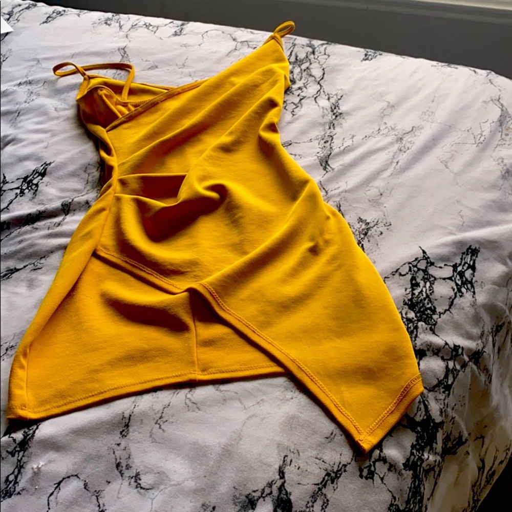 Yellow part dress